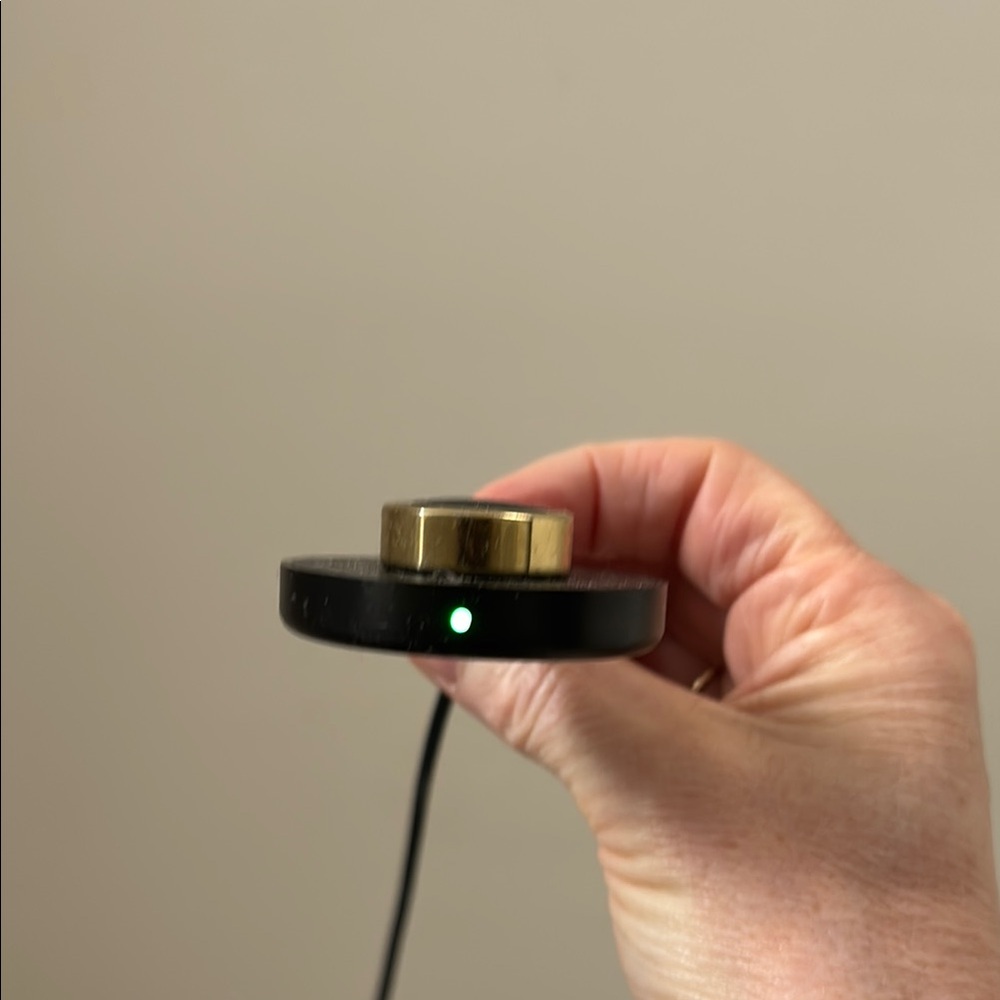Gold Oura ring size 8 with charge station and original box